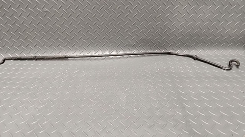 Varilla De Cofre Jetta A3 93-97 1.8 (Usado)