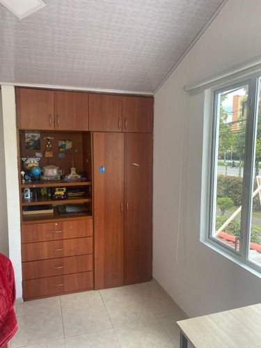 Imagen 10 de 17 de Casa En Venta En Bogotá Modelia. Cod 100702669