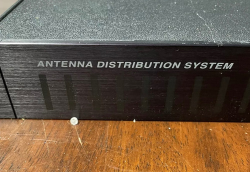 Distribuidor De Antenas Shure Ua845 