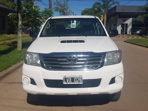 Toyota Hilux Dx 2.5 4x2 C/d Td Pack Diesel Manual