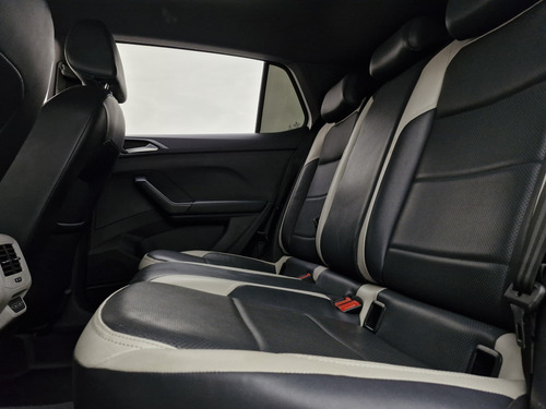 Volkswagen T-Cross 1.4 250 TSI TOTAL FLEX HIGHLINE AUTOMÁTICO