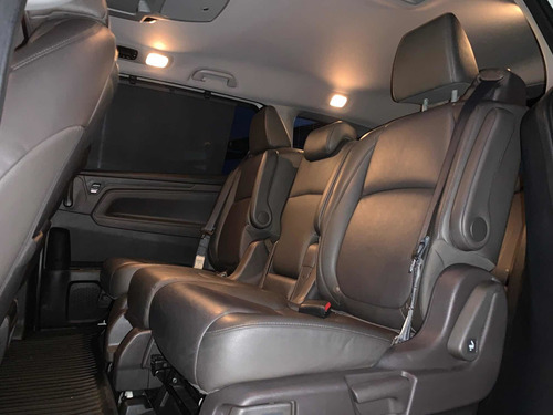 Imagen 8 de 10 de Honda Odyssey Touring