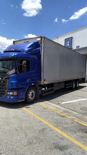 Caminhão Scania P250