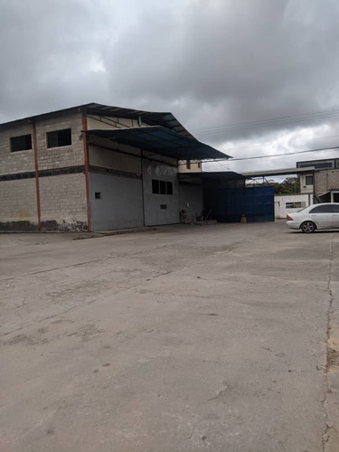 Venta Fábrica Torrefactora De Café, Terreno Con 9.800mts2 Con 7 Galpones Y 3 Viviendas. Zona Ind.el Tambor. Inf. Ma. Fda. V
