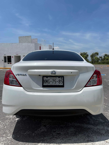 Imagen 2 de 15 de Nissan Versa 1.6 Advance Mt 2019