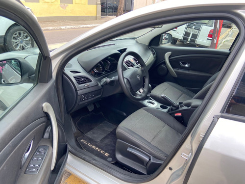 Renault Fluence 2.0 Dynamique X-tronic Hi-flex 4p