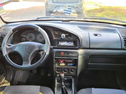 Peugeot Partner Rural Diesel 5 Pasajeros