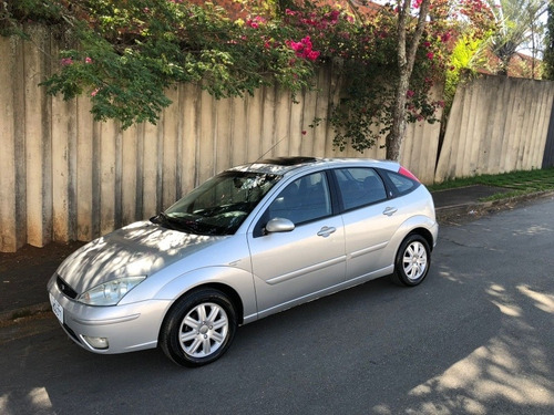 Imagem 1 de 15 de Ford Focus 2007 2.0 Ghia 5p