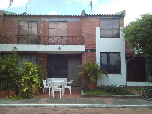 Vendo Casa Conunto Via A  Nariño, Amoblada En Girardot Cundinamarca