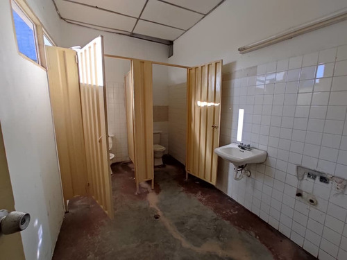 Imagen 6 de 10 de Ac Se Vende Edificio Comercial En El Centro