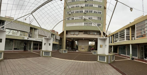 Oficina En Venta Ubicado En Centro