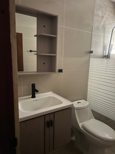 Apartamento En Alquiler En Prado Oriental, 3er Nivel