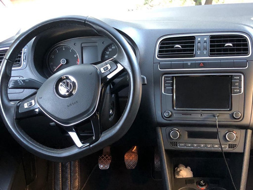 Volkswagen Vento 1.6 Highline Mt