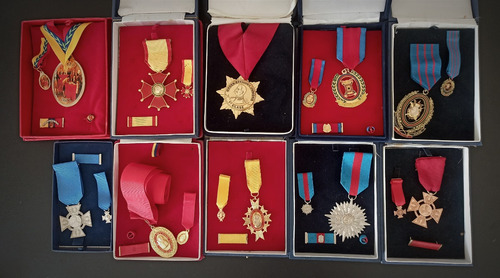 Coleccion De Condecoraciones Militares Venezolanas! Oferta!