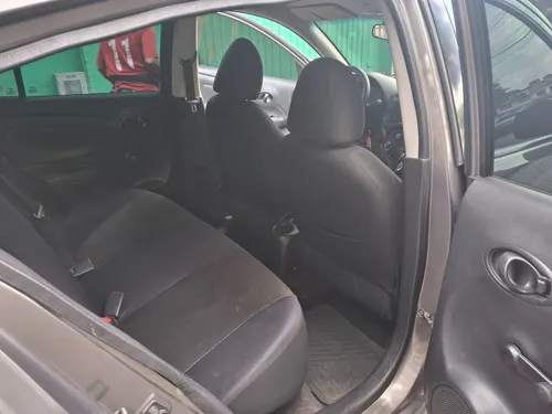 Nissan Versa 1.6 Advance