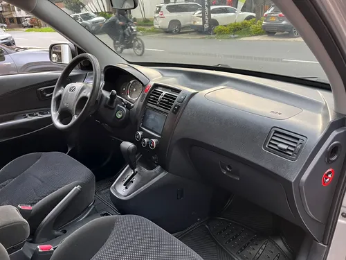 Hyundai Tucson 2.7 GLS 4x4