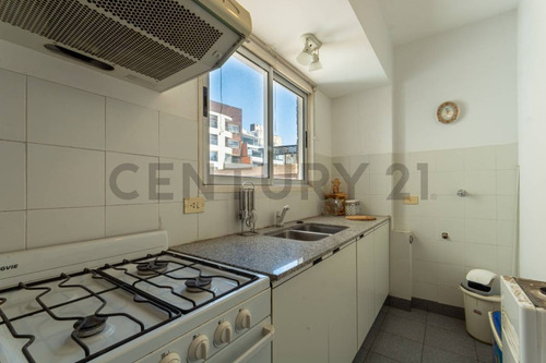 ¿buscas Vista Al Rio? Este Es Tu Departamento. Salta 1234, Rosario