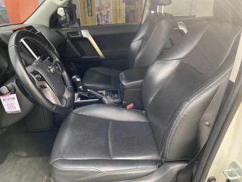 Imagen 13 de 21 de Toyota Prado 2020