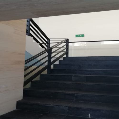 Local Comercial En Jacarandas, Cuernavaca, Morelos - Crb-986-lc