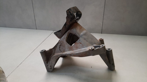 Suporte Coxim Motor Direito Vw Amarok 2.0 2010 A 2018