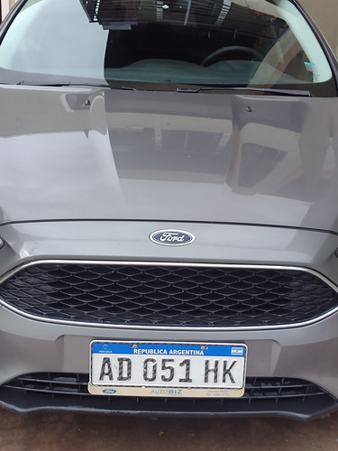 Ford Focus III 1.6 Sedan S