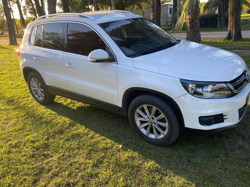 Volkswagen Tiguan 2.0 Elegance Tsi 200cv Tiptronic 2012