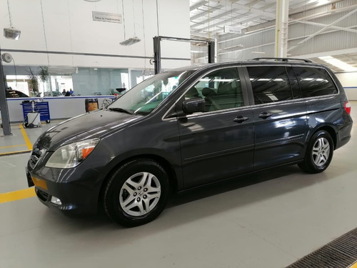 Imagen 3 de 15 de Honda Odyssey Touring