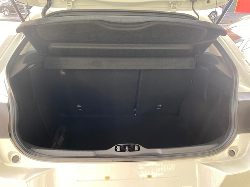 Imagen 13 de 18 de Citroen Cactus Vti 115 Feel Pack Manual Oferta