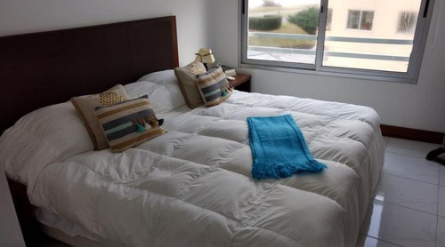 Venta Apartamento 3 Dormitorios Playa Mansa Punta Del Este