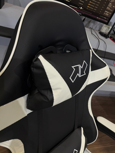 Silla Gamer Stream Con Apoya Pies Eco Cuero Baires4