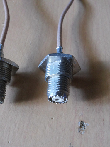 Conector Tipo Mini Uhf Hembra Chasis Con Tuerca Con Cable