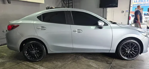 Mazda 2 Sedan 1.5 Grand Touring Lx At