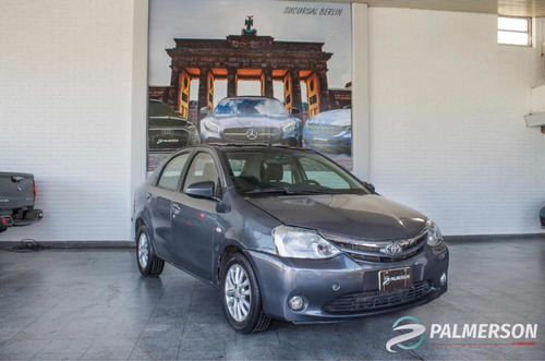 Imagen 3 de 11 de Toyota Etios 2014 1.5 Sedan Xls