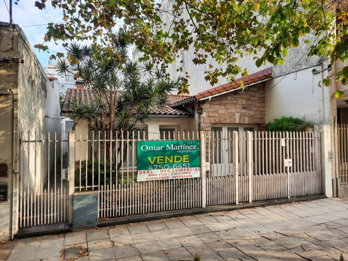 Venta Local Excelente Ubicacion Sobre Avenida Urquiza En Caseros Centro
