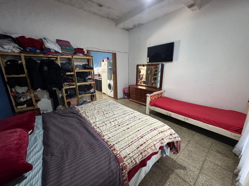 Casa 3 Ambientes En Venta En Castelar Sur