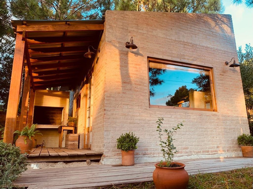 Imagen 2 de 27 de Casa Muy Cómoda En La Viuda