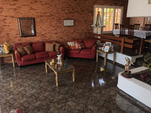 Imagen 3 de 14 de Venta De Quinta En La Urb Paraiso Privado, Municipio Maneiro
