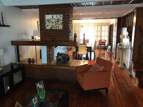 Imagen 4 de 27 de Casa Chalet Venta - Ramos Mejia - Villa Sarmiento - Permuta Menor Valor -