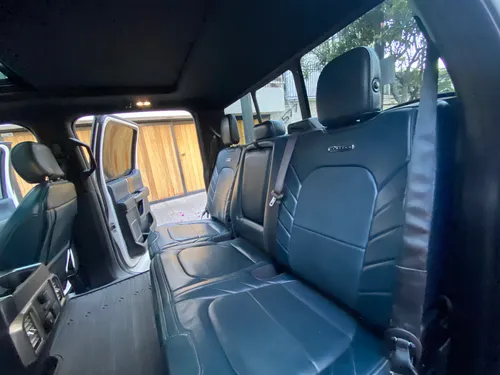 Ford Lobo 3.5 Doble Cabina Plinum Limited At