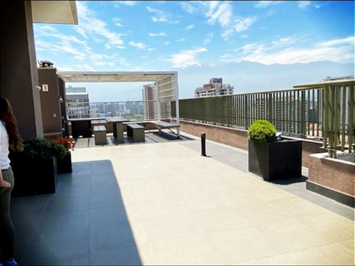 Departamento En Venta De 2 Dorm. En Santiago