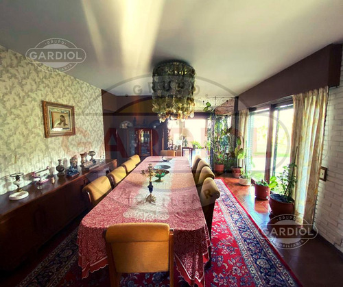 Venta De Casa En Colonia Del Sacramento. Rambla Costanera