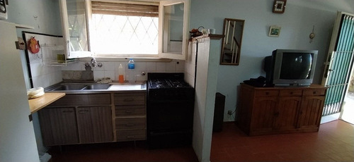 Imagen 8 de 18 de Oportunidad! Casa En El Centro De V Gesell De 3 Ambientes C/