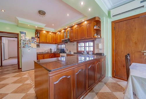 Venta Casa Lote Propio Haedo Jardin Apto Credito