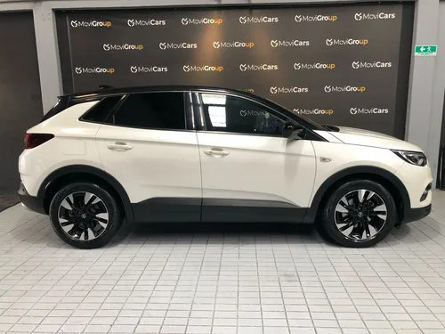 Opel Grandland X 1.6L Elegance