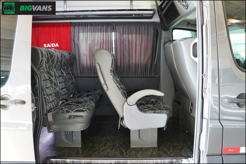 Sprinter 2018 415 Executiva Elite 19 Lugares Cinza (6145)