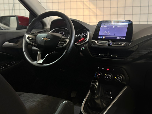 Chevrolet Onix ONIX HATCH 1.0 LT2 MEC.