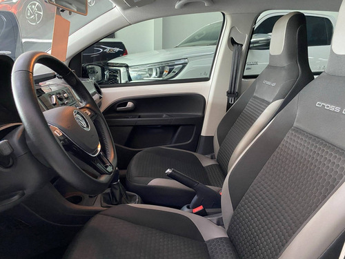 Volkswagen Cross Up 1.0 Tsi 12v Flex 4p Manual