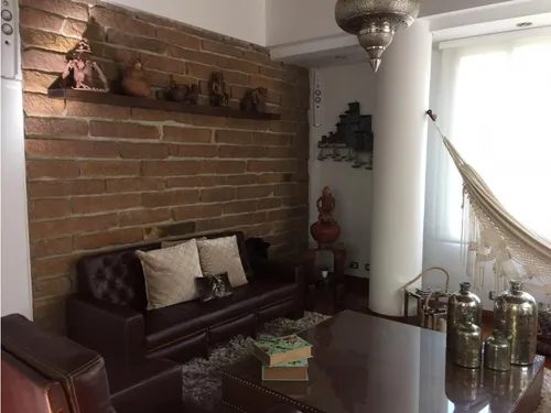 Medellin Venta De Espectacular Casa Con Diseño Y Ubicación Inmejorable