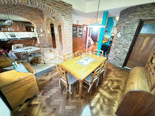 Casa En Venta 5 Ambientes En Villa Ballester