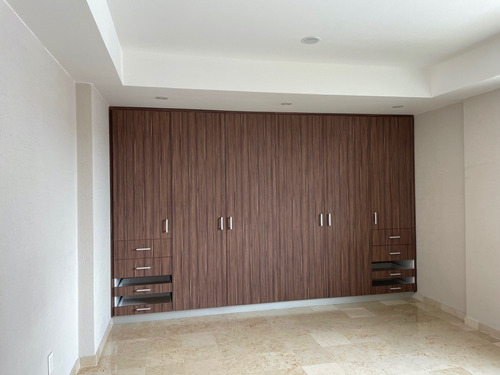 Imagen 18 de 30 de Departamento En Venta En Cumbres Del Lago